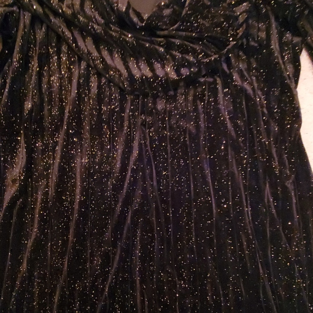 Dress - Picture 4 of 4